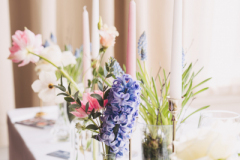 Top table spring flowers & bulbs